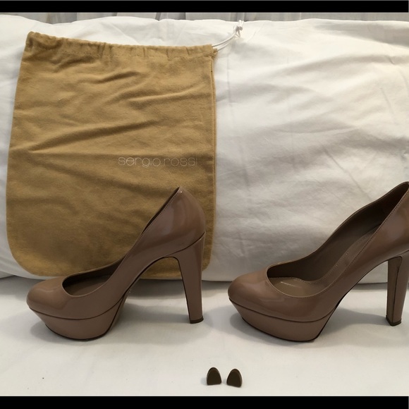 Like new! Sergio Rossi beige Alton Pumps - Picture 6 of 8
